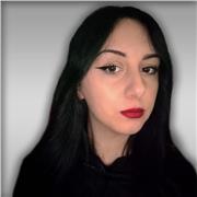 Laureata in Italianistica e Lettere Moderne offre ripetizioni di